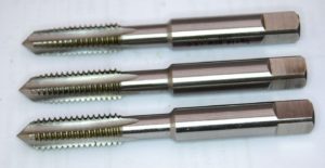 Set Of Three 5/16 X 18 UNC HSS Taps Taper and Second and Plug – Apex Brand – British